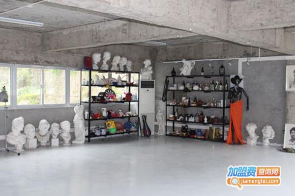 新空间美术培训学校加盟门店