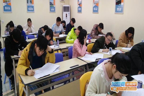 常青藤作文加盟费