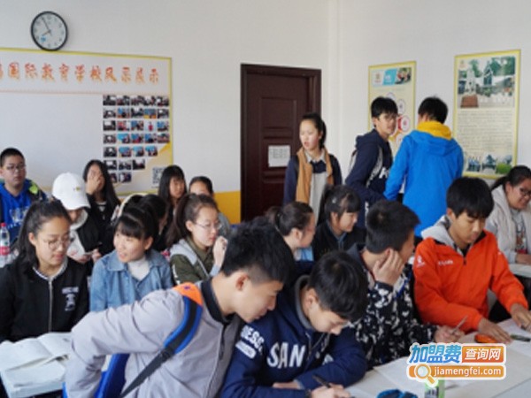 英鹏国际教育加盟费