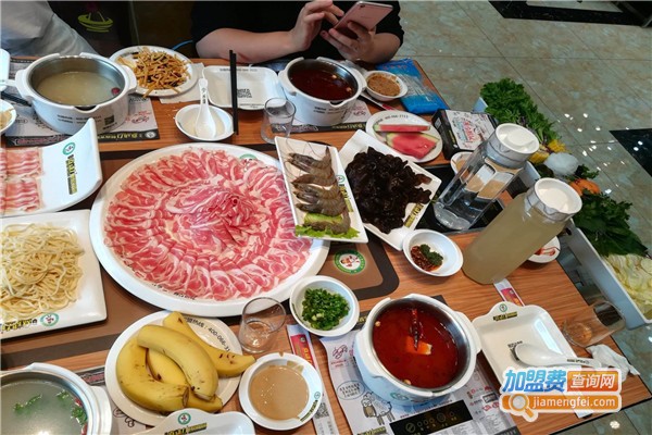 煮动力时尚火锅加盟费