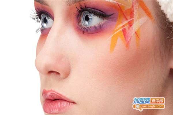 美丽化妆品加盟费