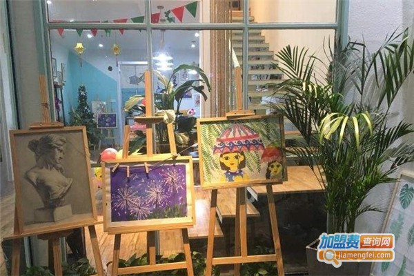 五花马美术创意空间加盟费