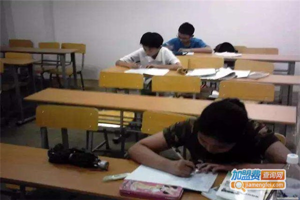 斯可威英语加盟费