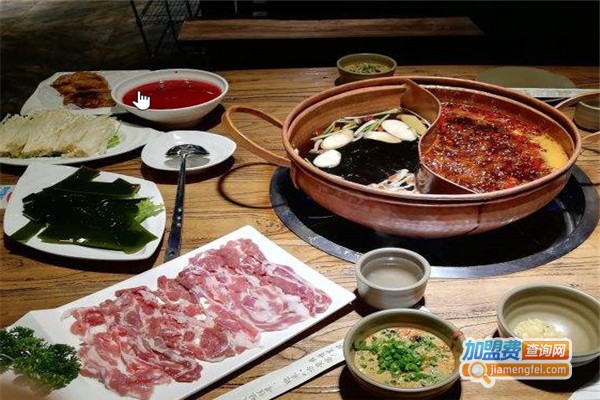 八筒老灶火锅加盟费