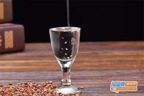 傲扬金色壹号白酒