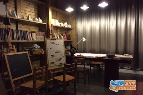 零起点画室加盟费