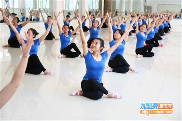 源艺教育加盟费