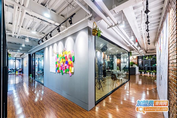 火石星时尚学院加盟门店