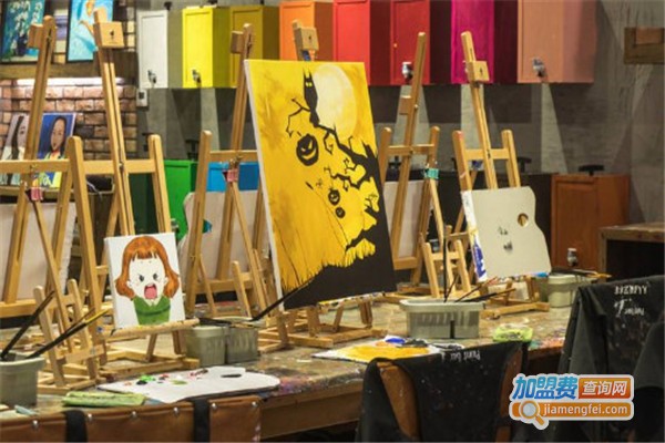 理想美术加盟费