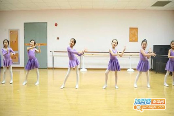 小荧星舞蹈加盟门店
