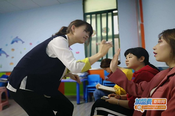 艾斯猴国际少儿英语加盟费