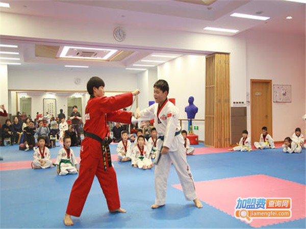 明华鲜跆拳道加盟