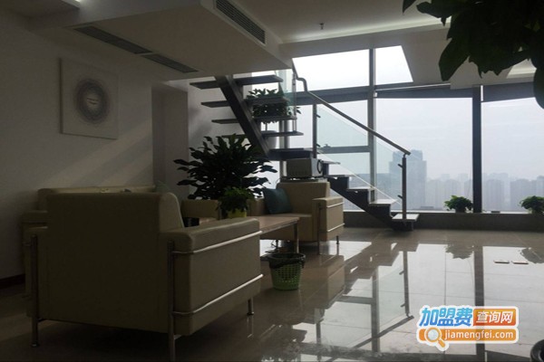 万宜思创教育加盟费