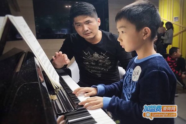 胤希教育加盟门店