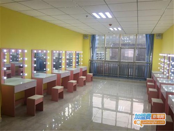 星干线艺术学校加盟费