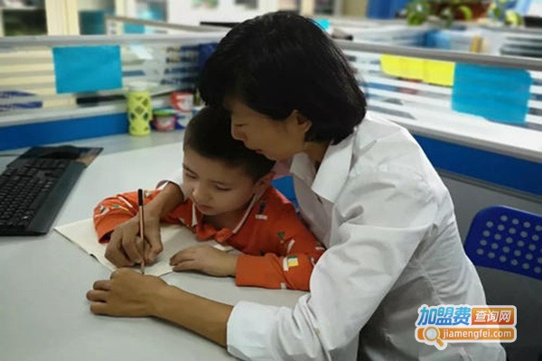 秋实教育加盟门店