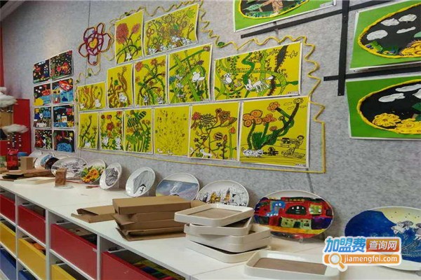 美苑艺坊画室加盟