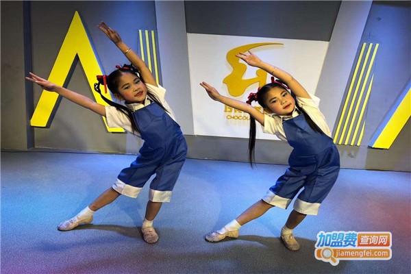 美斯舞蹈加盟费