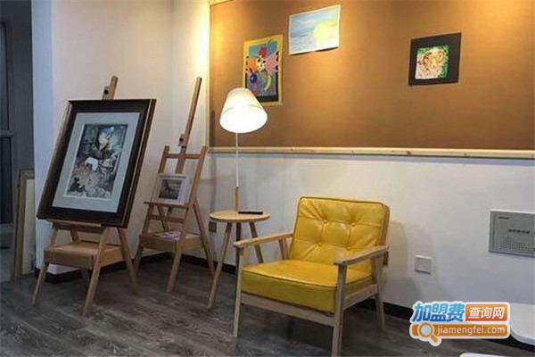 极典画室加盟费