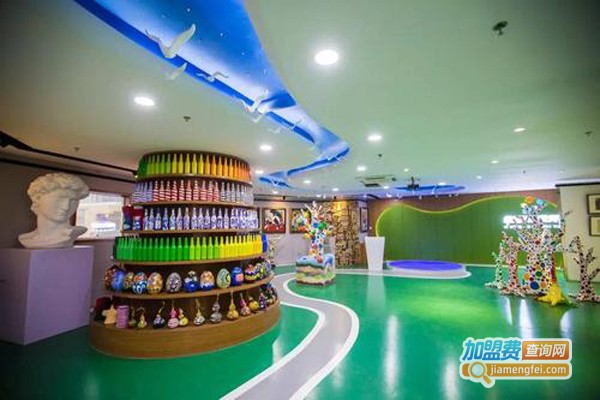 青儿国际少儿美术教育加盟费