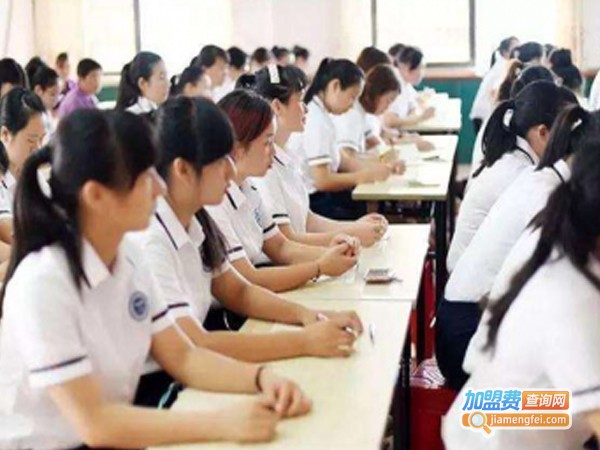 信阳蓝悦幼师培训学校加盟费