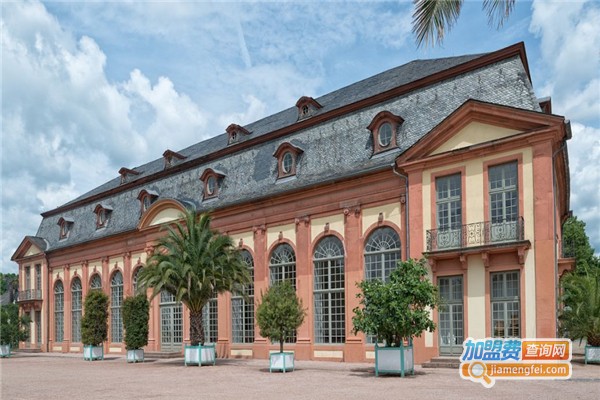 赛尔国际美校加盟费