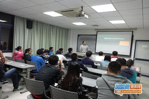 垚磊体育加盟费