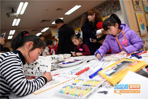 艺童家艺术培训加盟费