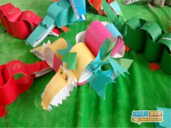 艺伽少儿美术加盟