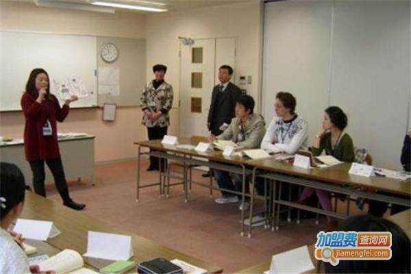 凌果语言培训加盟费