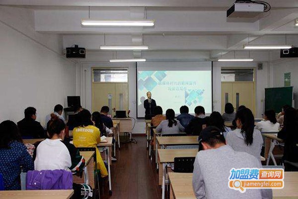 华苑写作培训加盟费