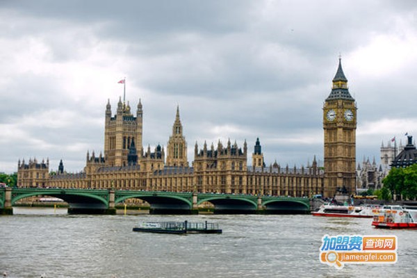 育伦留美加盟门店