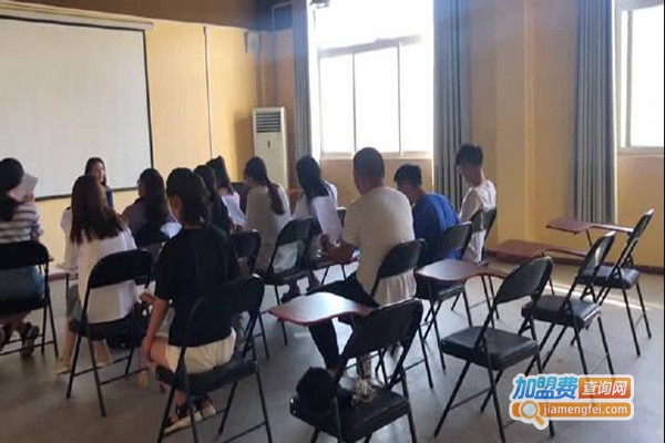 艺佰佳教育加盟费