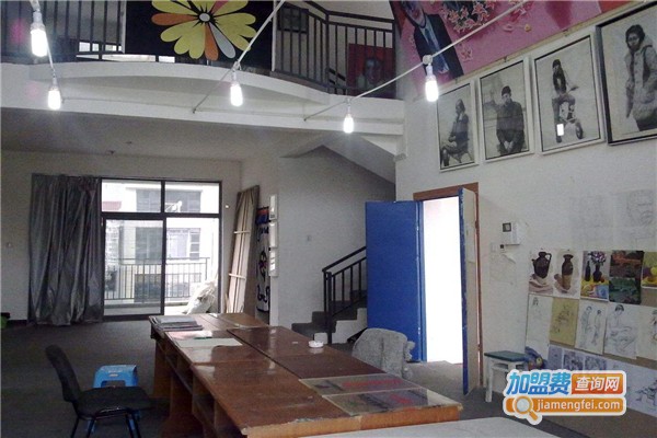 彩墨画室加盟费