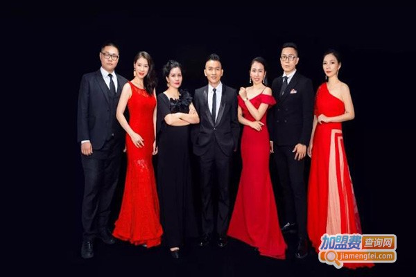 铂之爵主持加盟门店