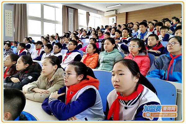 卓尔文化艺术加盟门店