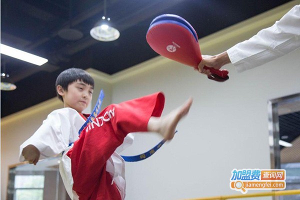 崇英跆拳道教育加盟门店