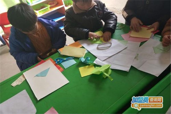 真真幼儿园加盟费