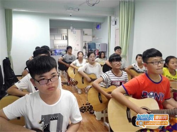 超越琴行加盟门店