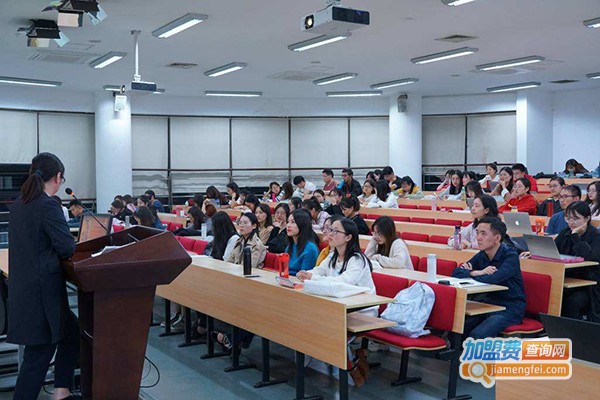 华师圆梦教育加盟费