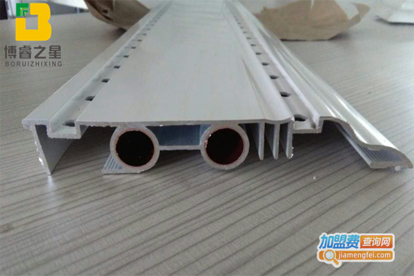 博睿之星踢脚线采暖