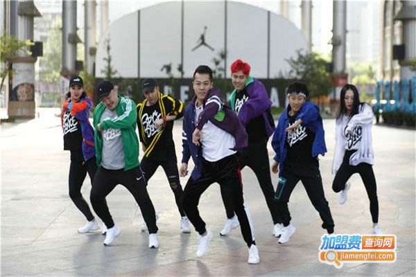 用舞之地街舞加盟费