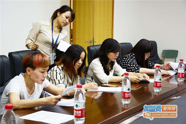 远航文化艺术学校加盟费