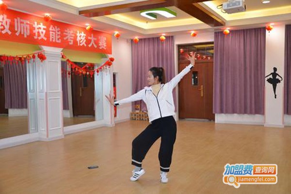 启元教育加盟费