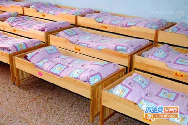 小才子幼儿园加盟费