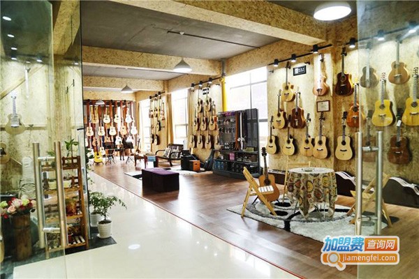 凤凰琴行加盟