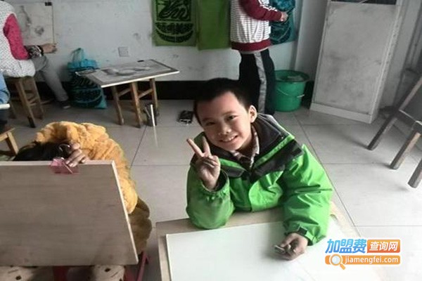 艺鸣美术学校加盟门店