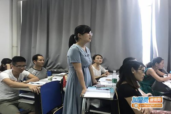 华师圆梦教育加盟费