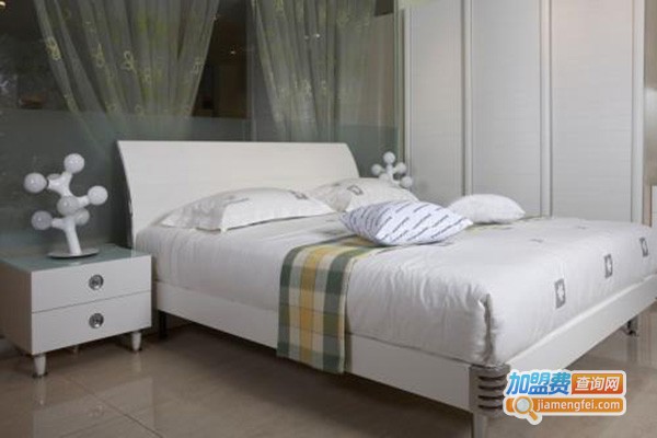 东方百盛家具加盟费