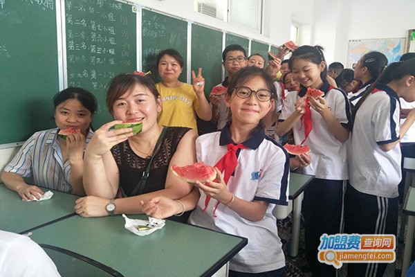 盛龙教育加盟门店